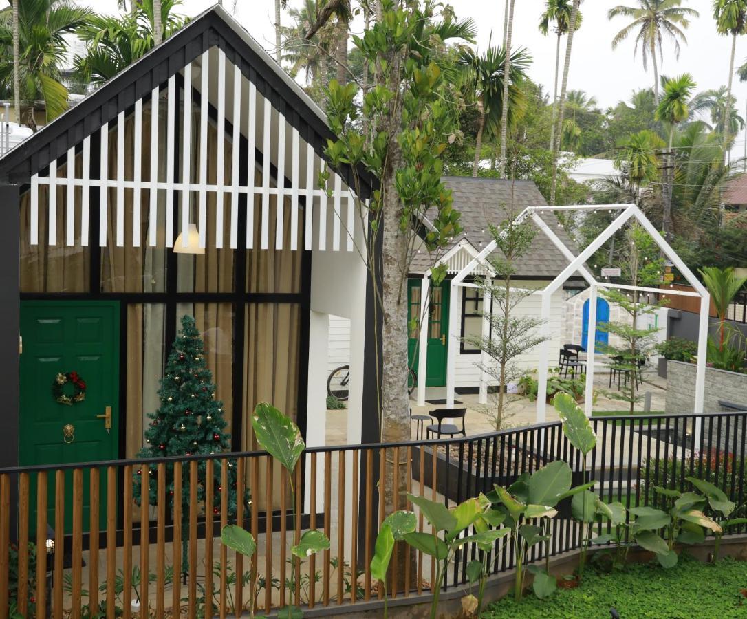 The Little Acres Cherai Vypin Экстерьер фото