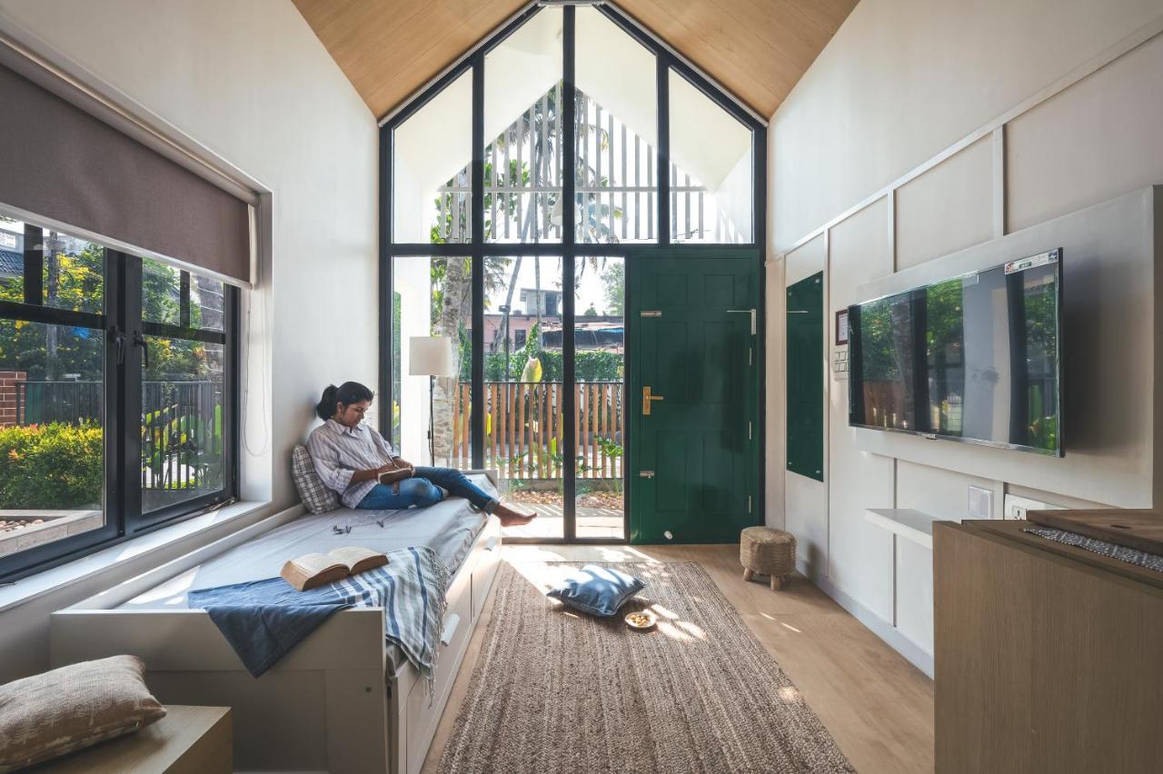 The Little Acres Cherai Vypin Экстерьер фото